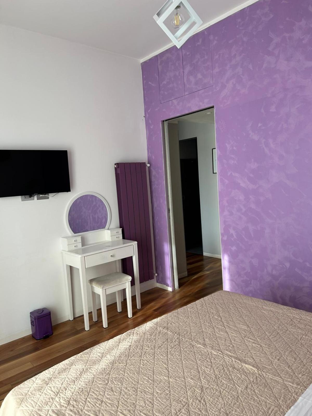 B&B Serangi - Il Piacere Di Sentirsi A Casa Cercola Luaran gambar