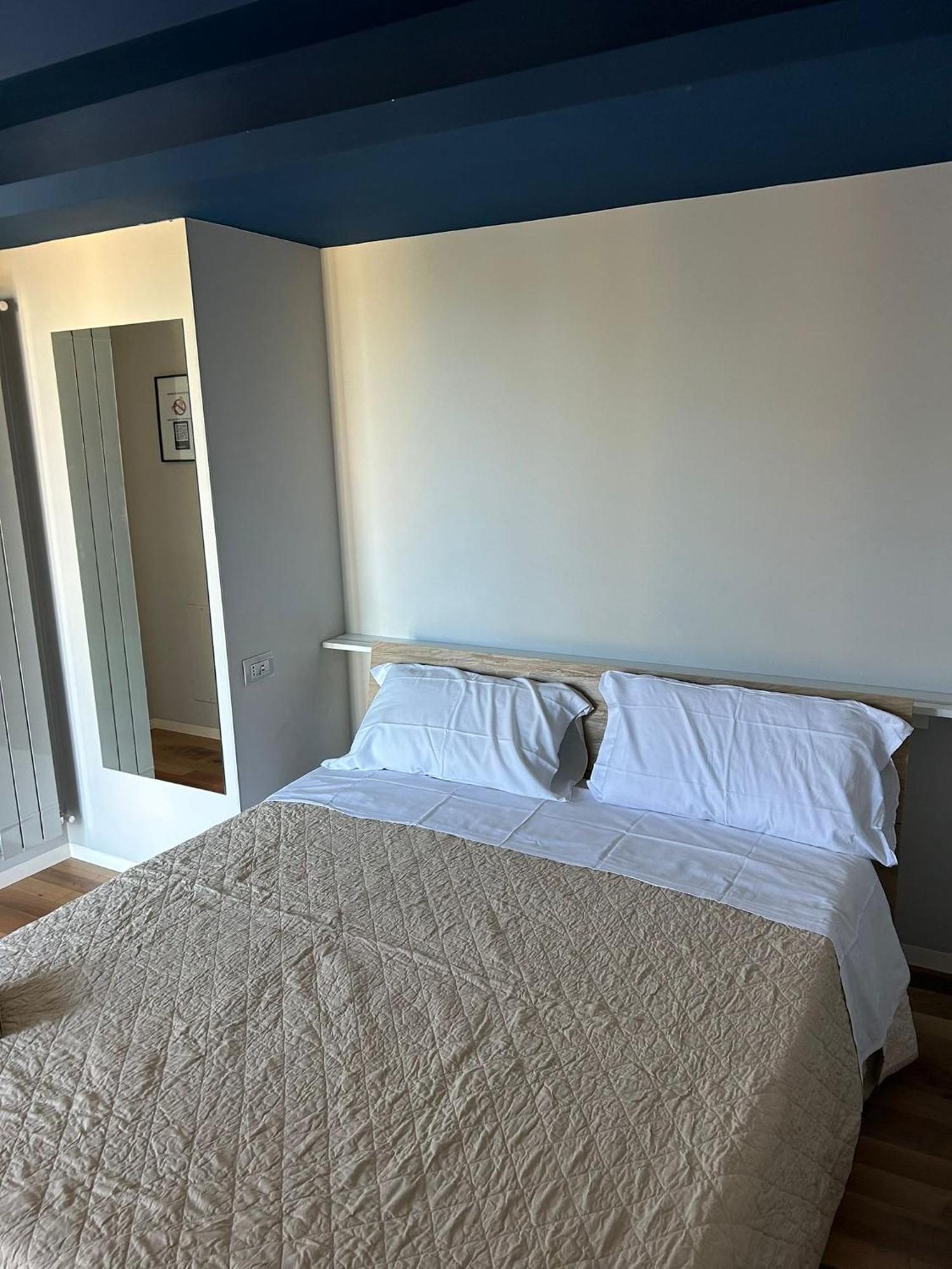 B&B Serangi - Il Piacere Di Sentirsi A Casa Cercola Luaran gambar